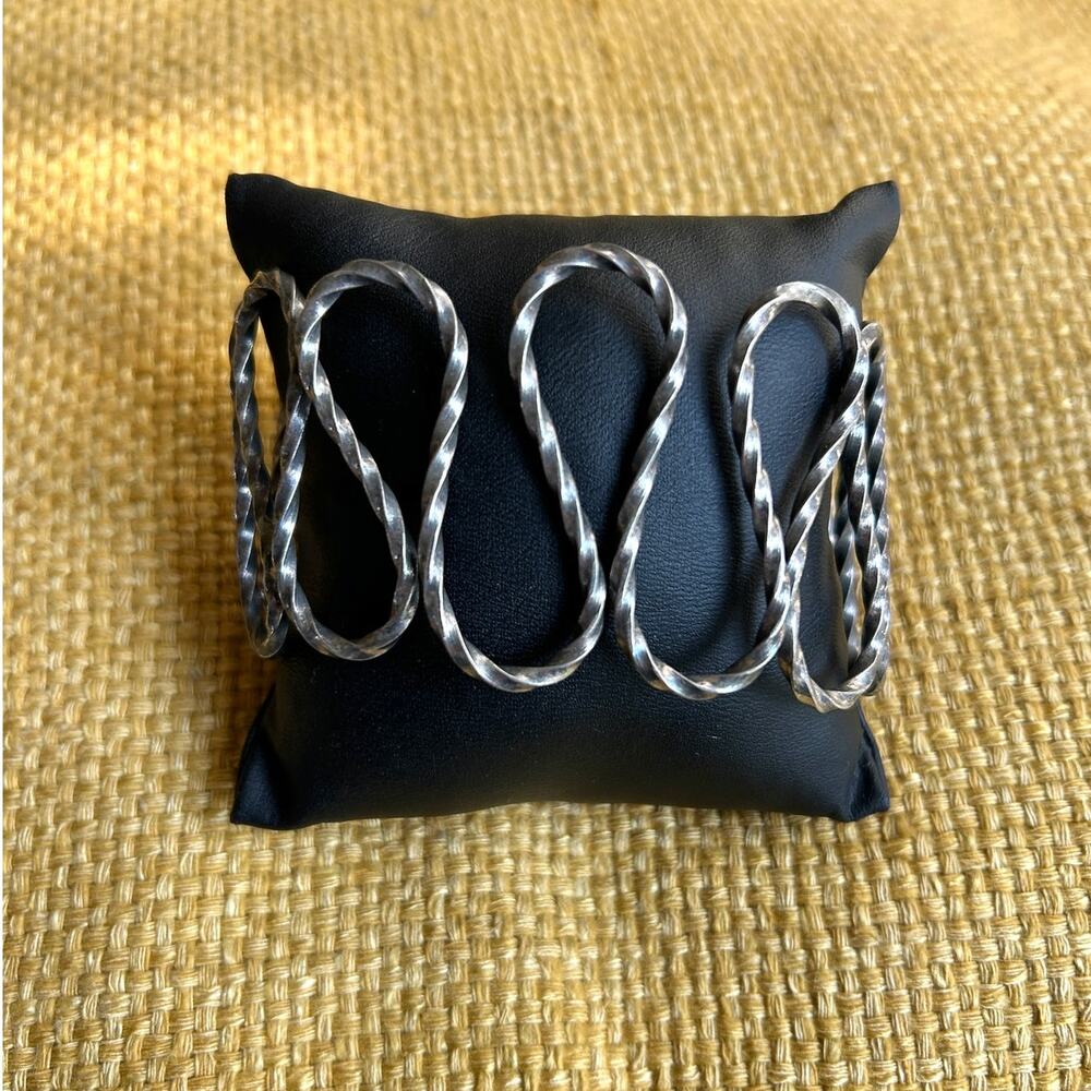 Vintage Brutalist Style Twisted Wire Cuff Bracelet Darkened Metal